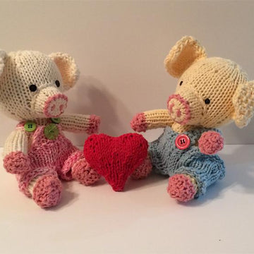Knitkinz Piglet for Your Office