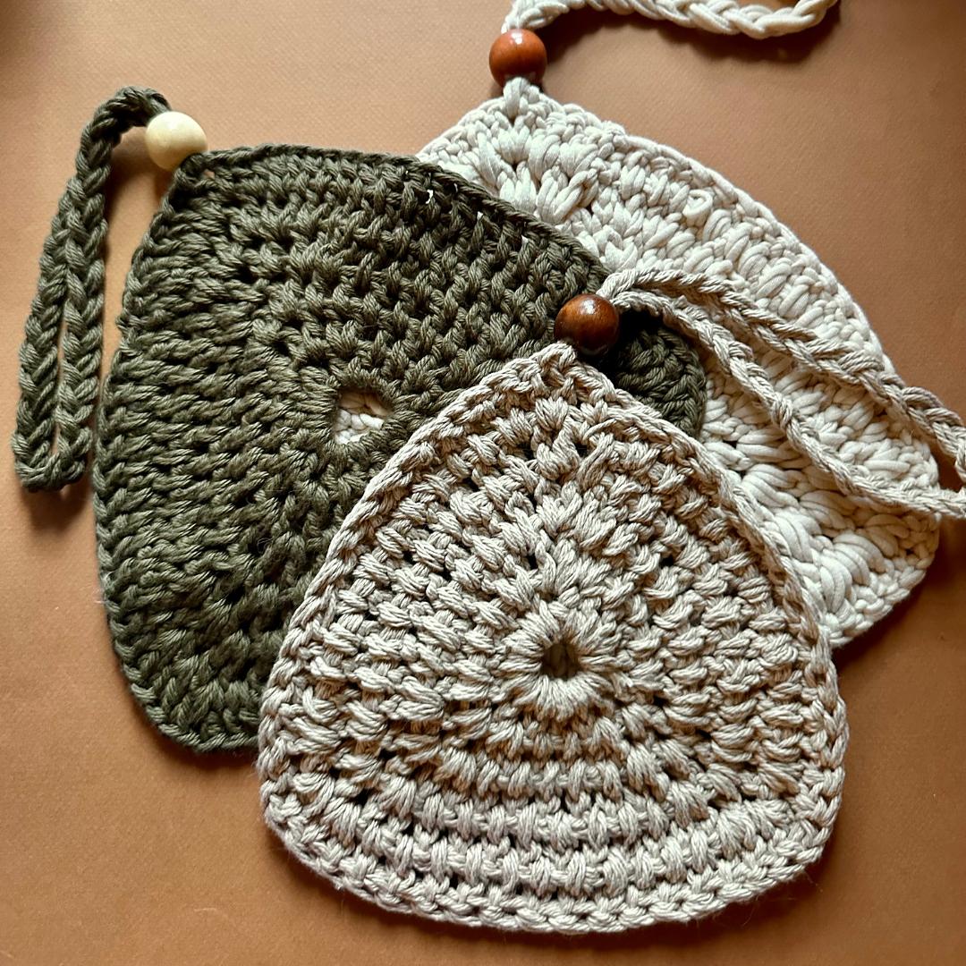 Trivet with strap