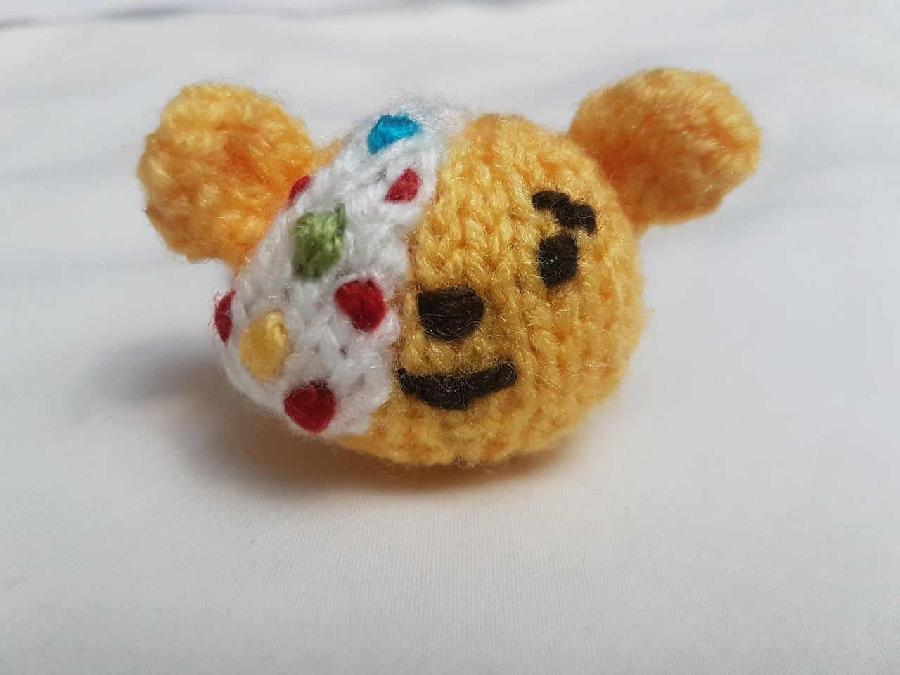 Knitted Pudsey Bears