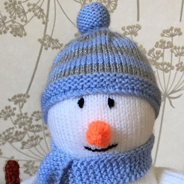 Skiing Snowman