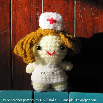 Little Nurse - Free amigurumi doll crochet pattern