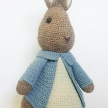 Peter Rabbit Crochet Pattern - Large Size