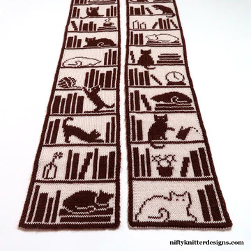 Cozy Cat Shelf Scarf