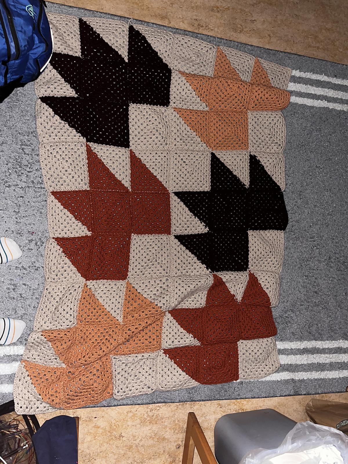 Maple Leaf Afghan