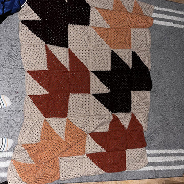 Maple Leaf Afghan