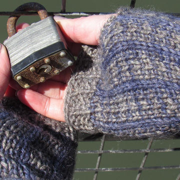 Hallein Wrist Warmers