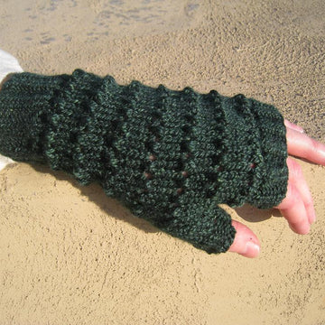 Erinn Fingerless Mitts & Cowl Set