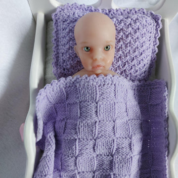 Textured Doll Blanket for 9 Inch Dolls