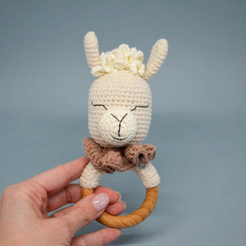 Llama baby rattle amigurumi