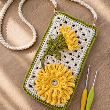 Small Crossbody Bag with Dandelion Appliqué T38
