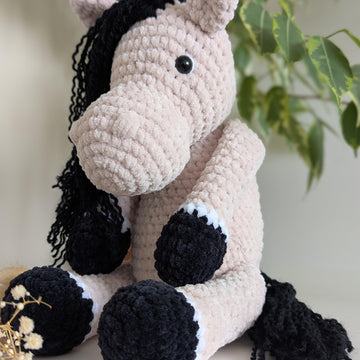 Pebble The Horse