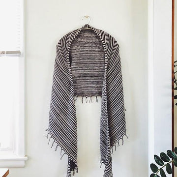 Polarize Shawl
