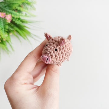 Tiny pig crochet pattern
