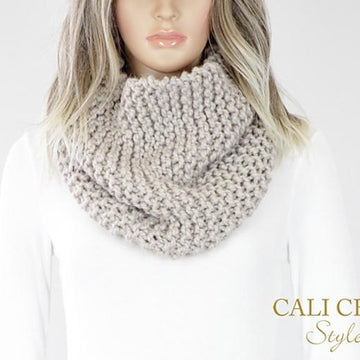 Kyla Knit Cowl #813