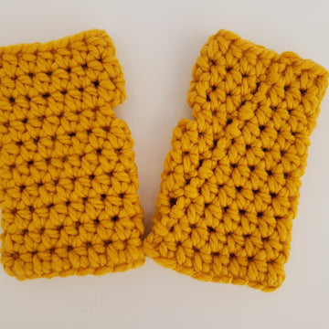 Chunky Crochet Fingerless Gloves