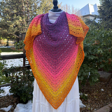Crochet Pattern: Fry and Leela Shawl