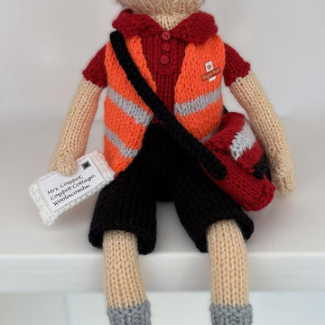 Postman Pete shelf sitter