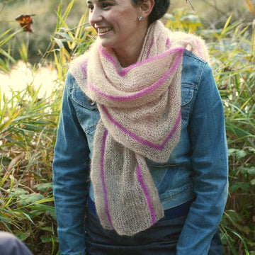 W scarf