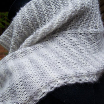 Wearin' My Heart on My Sleeve shawlette