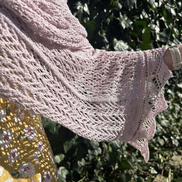 Snow Arrow Lace Scarf