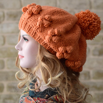 Bobbul knit hat with bobbles