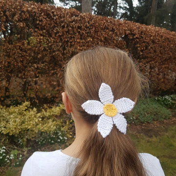 Quick Knitted Daisy