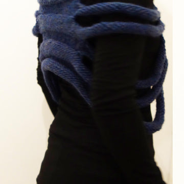 London Ribbed Capelet