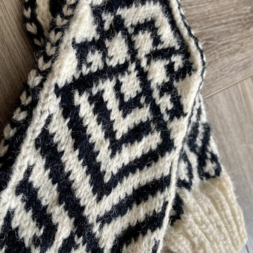 The Irish Fisherman Mittens