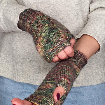 Hold On Tight Fingerless Mitts