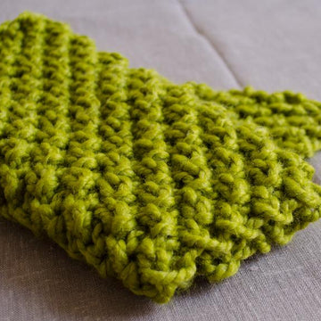 MOSS - Chunky Knit Baby Blanket