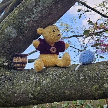 Knitted Classic Pooh