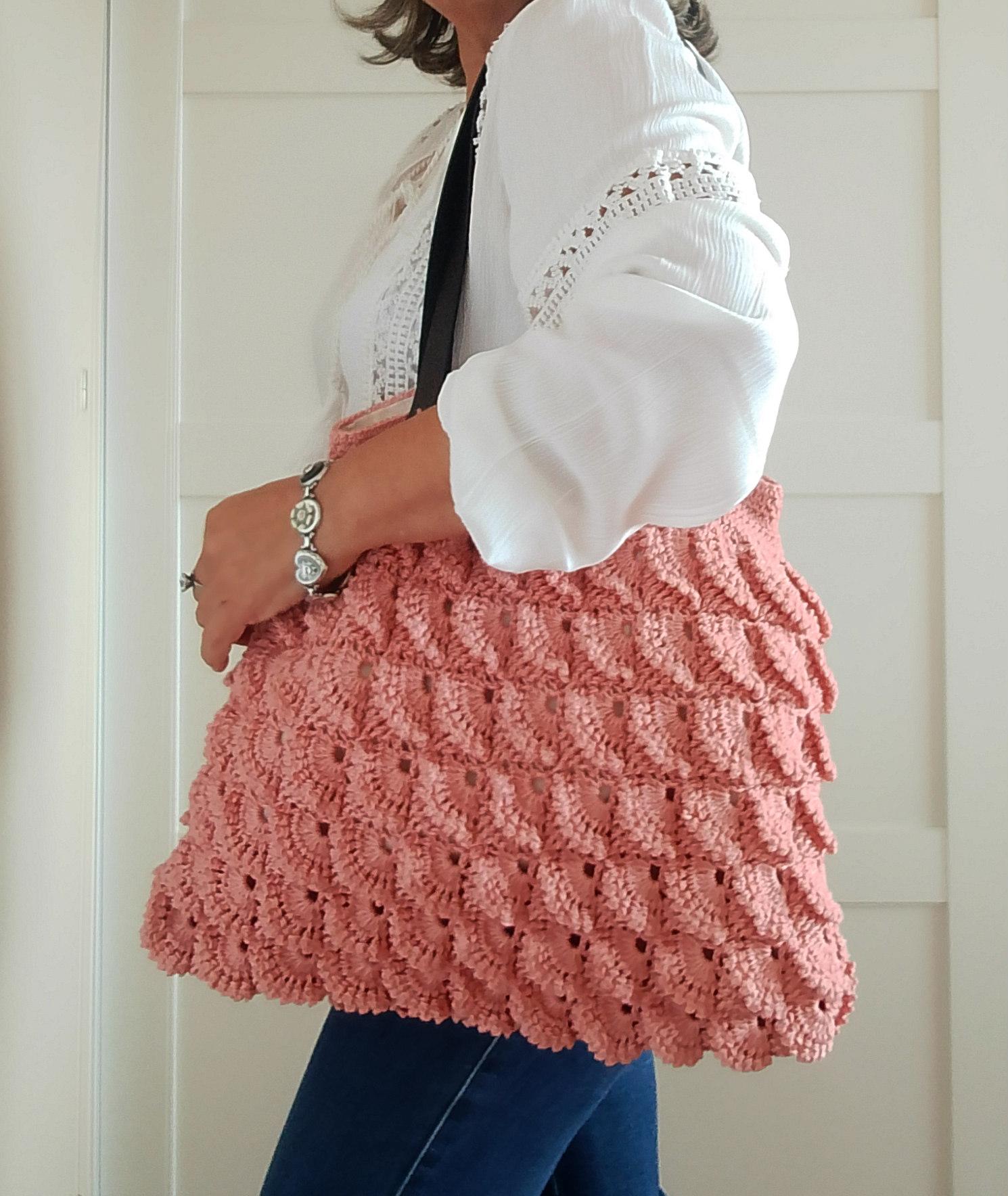 Fandango Shoulder Bag