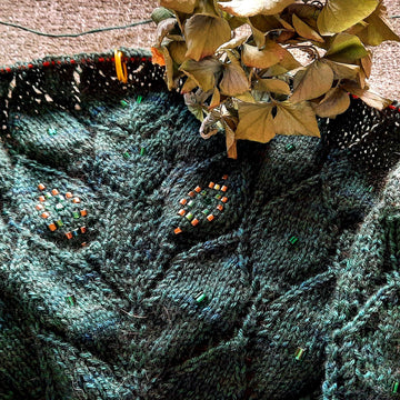 JEWELS Emeralds Shawl
