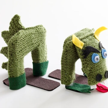 Dragon Bookends Toy in Lion Brand Vanna's Choice - 80357AD