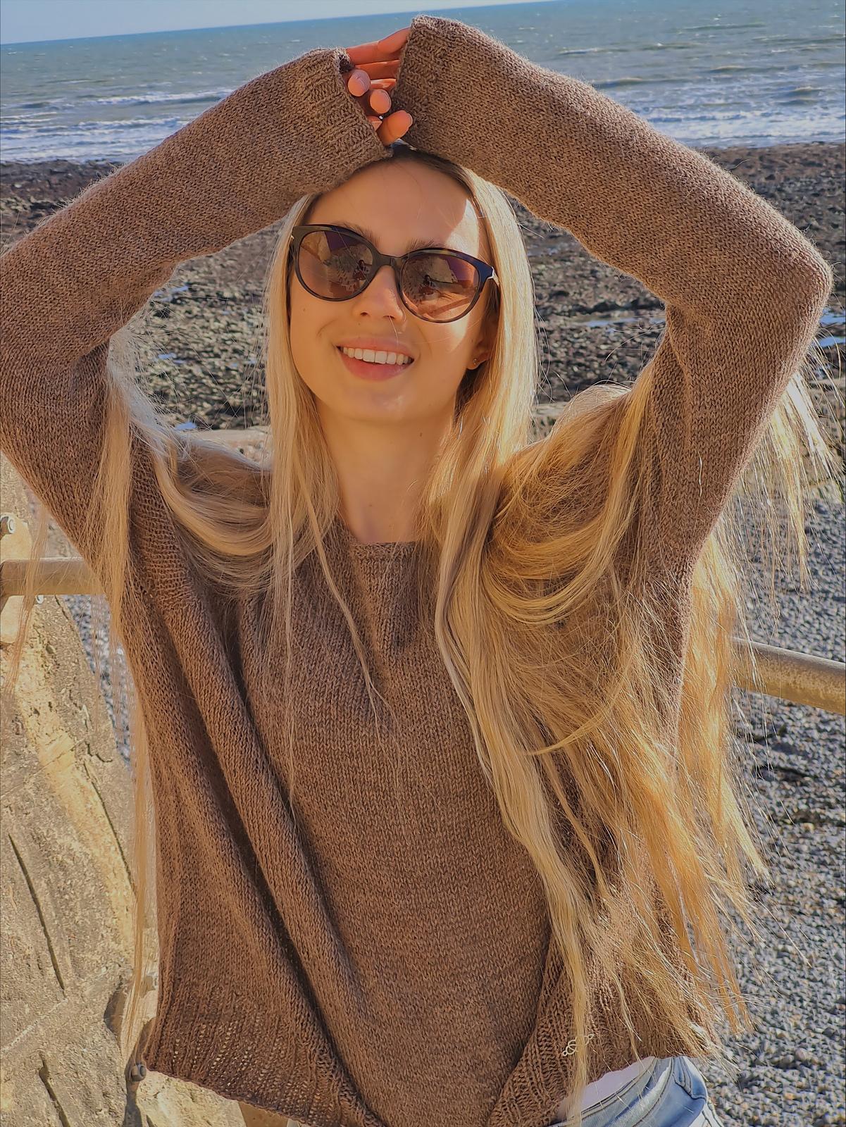 Sweater FIVE