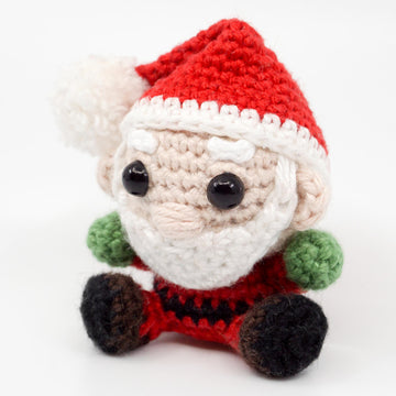 Mini Santa Claus Crochet Pattern