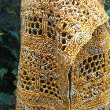 Fractured Bee Line Scarf