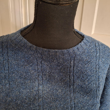RHUE, a woollen pullover for ladies and men