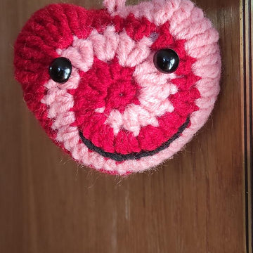 Pendant spiral heart keychain