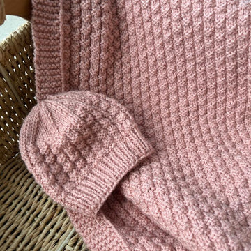 Seesaw Blanket and Hat