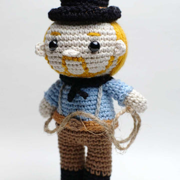 Cowboy Arthur Morgan amigurumi crochet