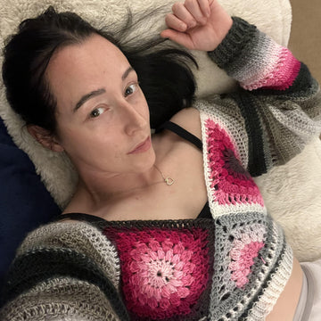 Sunburst pullover