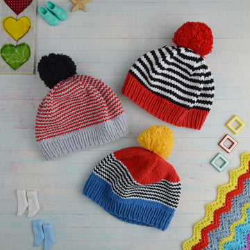Three knitted hat for Blythe