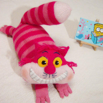 Knitting Pattern Cheshire Cat – Soft Toy inspired by Alice in Wonderland
