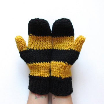 Totally Wizard Mittens