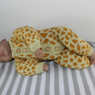 FREE Baby Giraffe Onesie