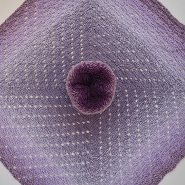 Pinwheel Cushion and Blanket