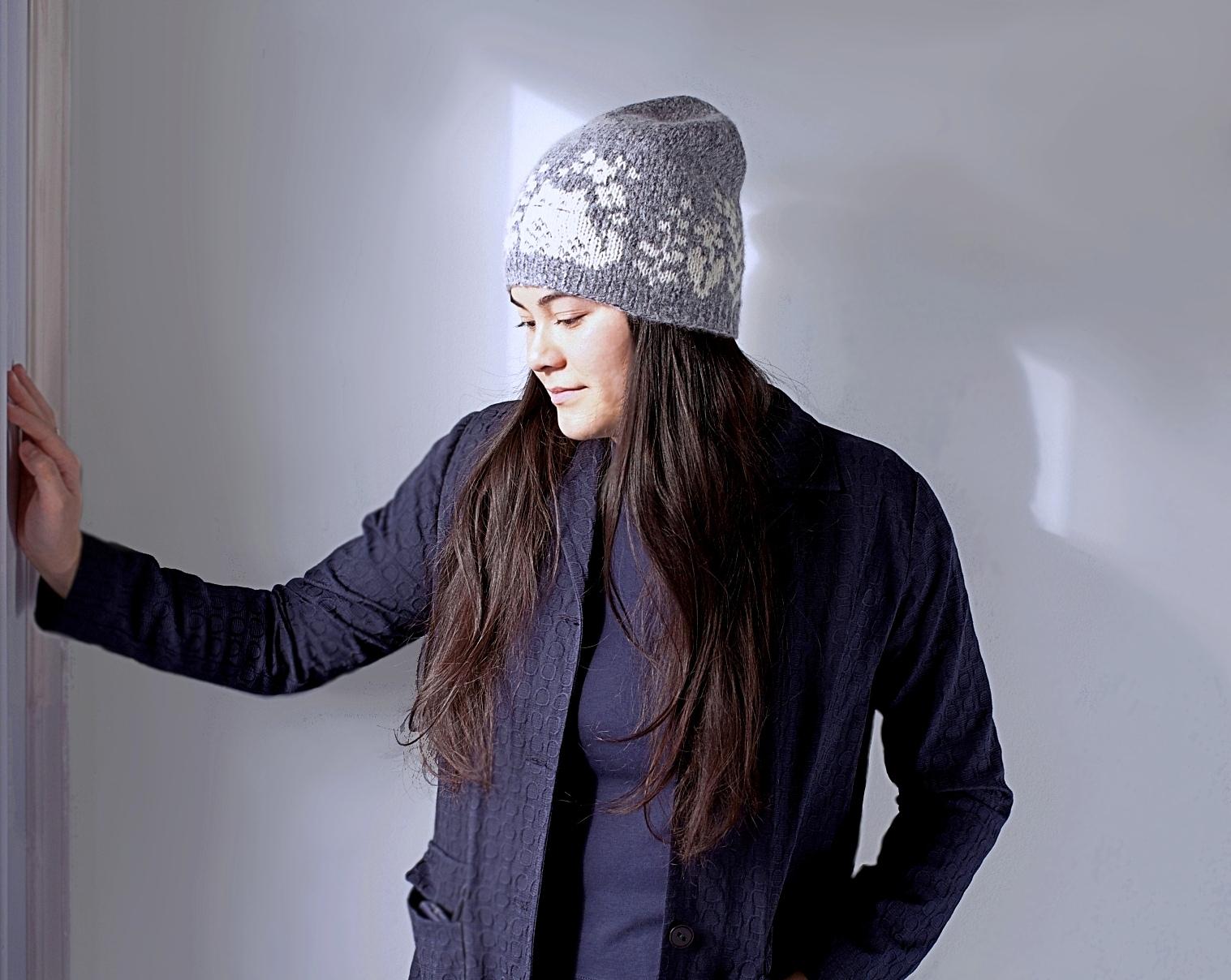 Fiona hat