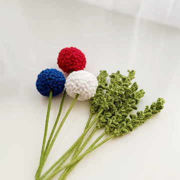 Watering Can crochet pattern, amigurumi watering can with flowers, 4th of July patriotic decor