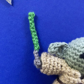 Wise mini alien